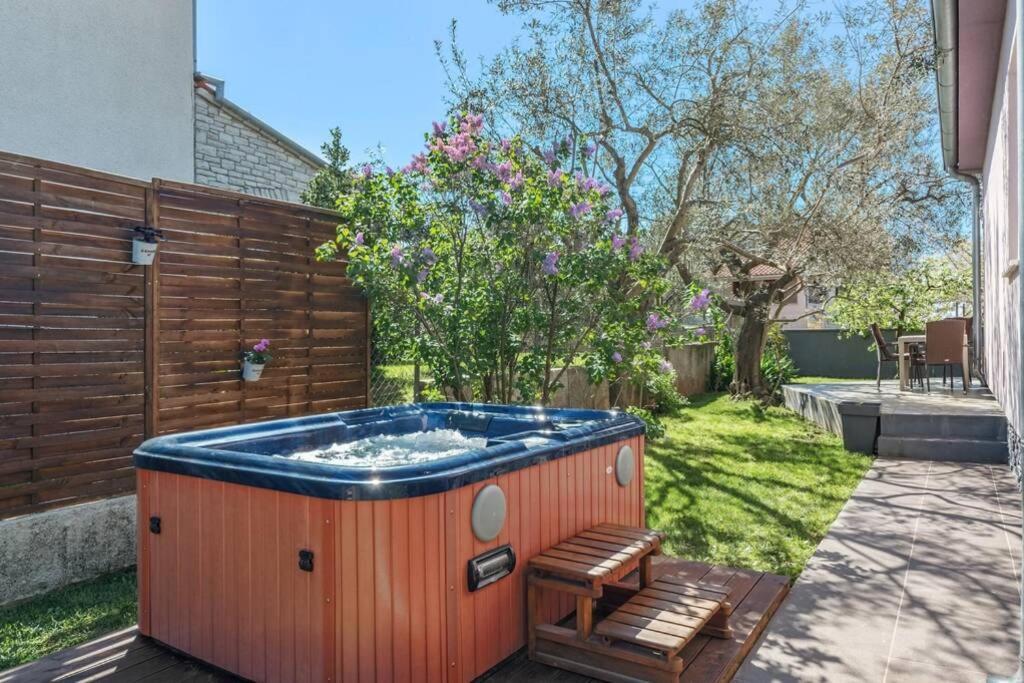 House Pelini Villa Пула Екстериор снимка